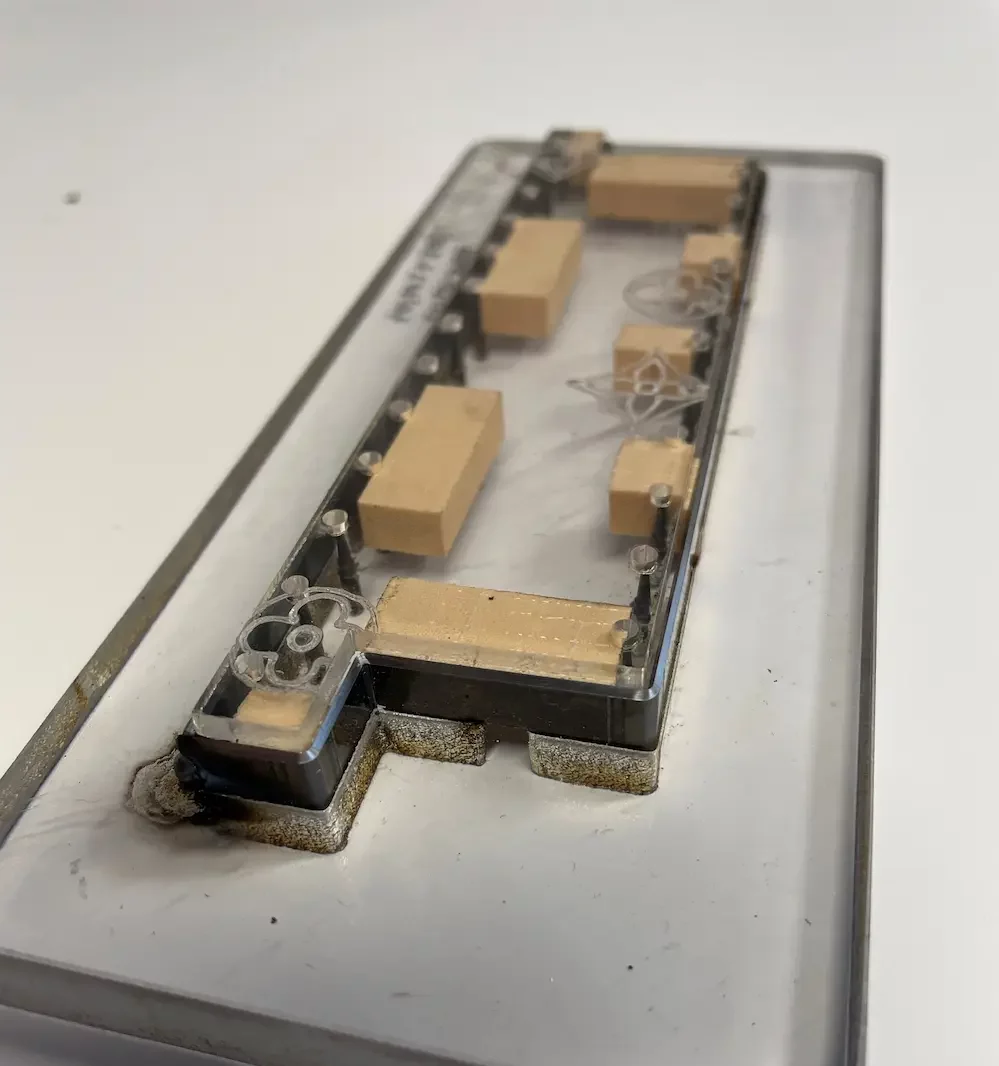 Notre savoir-faire 11 outils sur Lexan